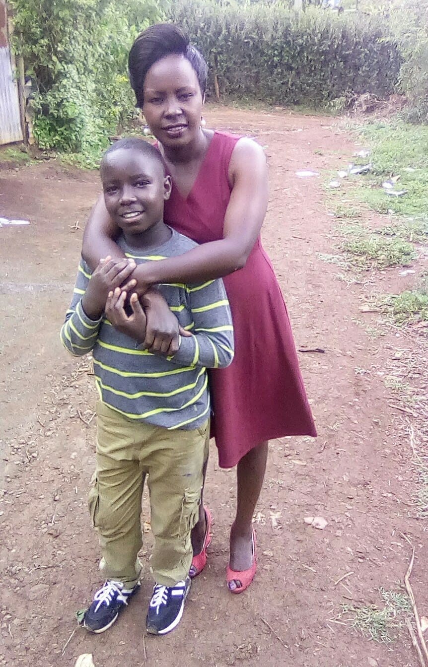 {classes:'md py-30 shadow-xl rounded-xl img-top italic font-semibold', caption:'A young Levis with his mom' }